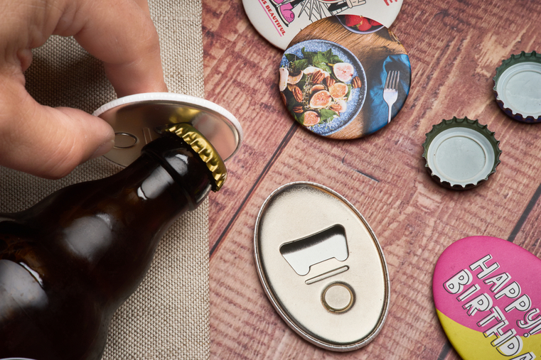 Oval bottle openers with magnet - Standard (glossy) 65x45 mm